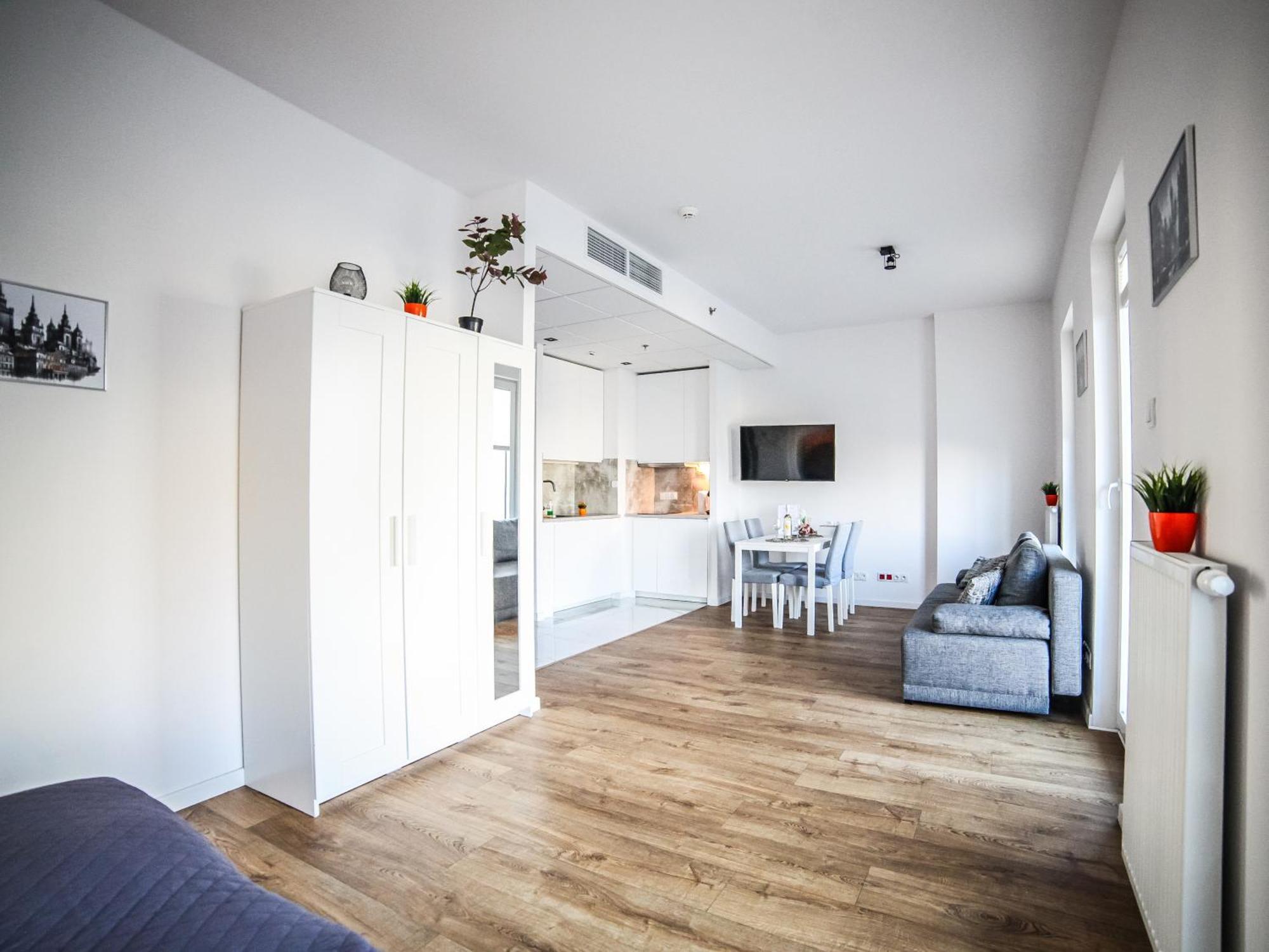 Big City Life Apartments - Bliska Wola Tower A Warsaw Luaran gambar